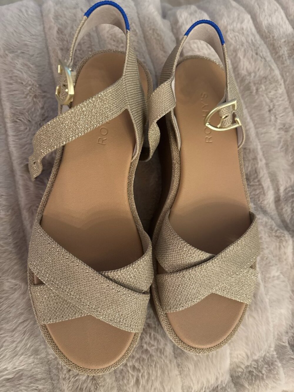 NWOB ROTHY'S Criss-Cross Lightweight Wedge Sandal Aurora Gold Metallic 8